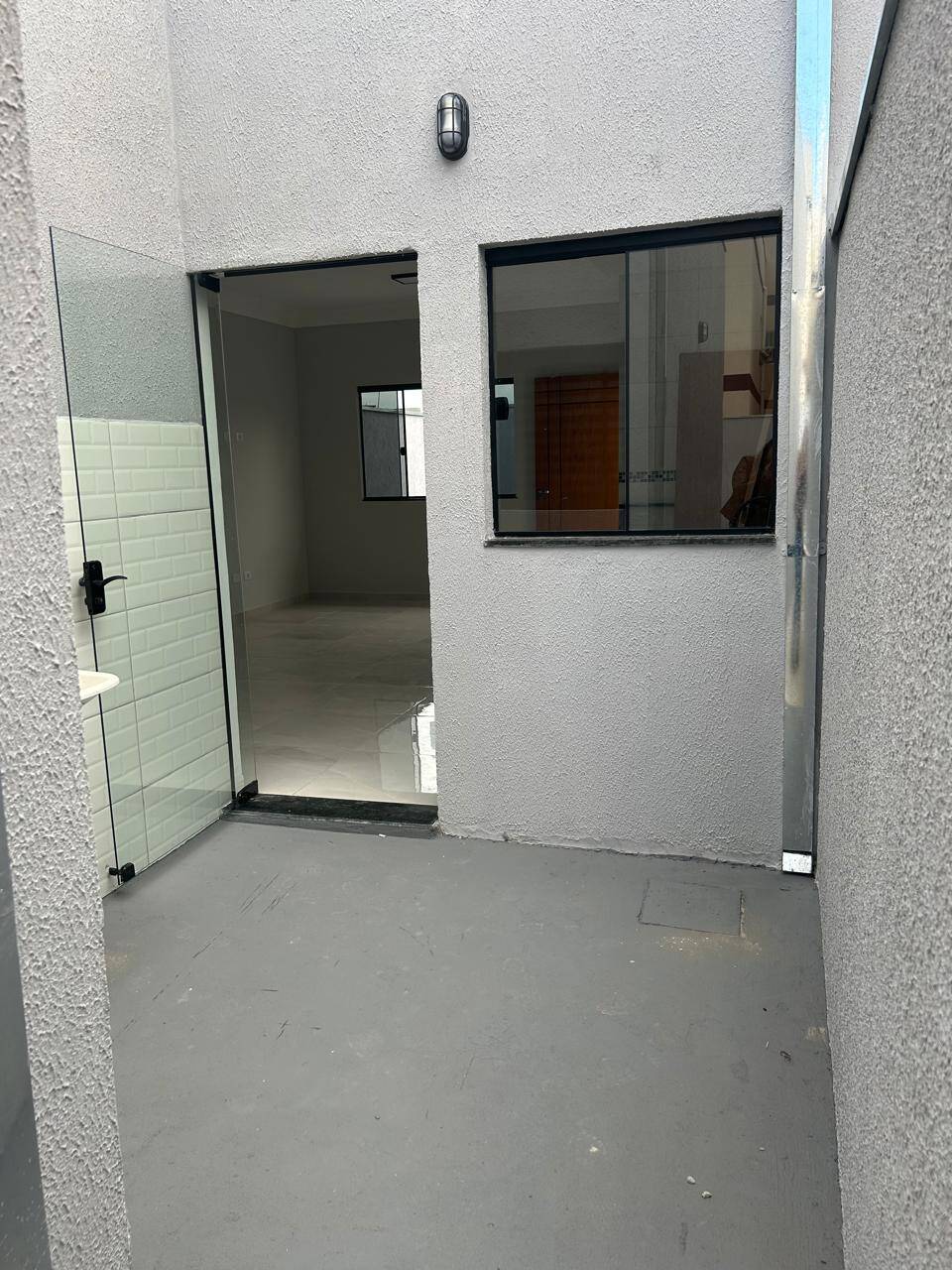 Casa, 2 quartos, 62 m² - Foto 1