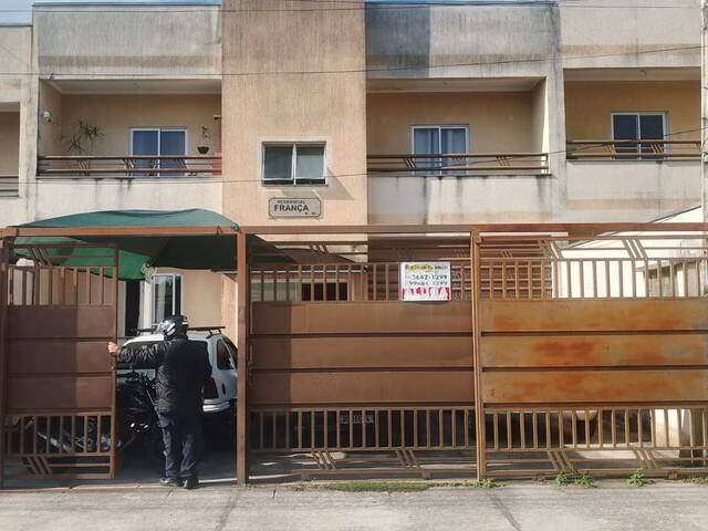 #3025 - Apartamento para Venda em Pindamonhangaba - SP