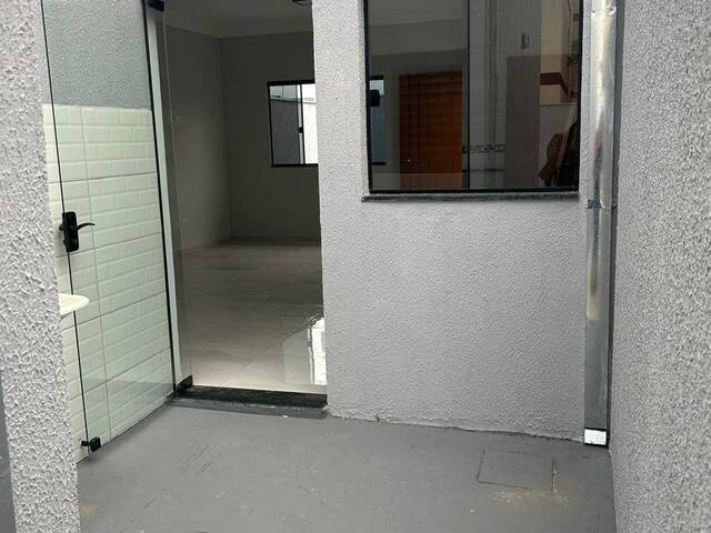 #2340 - Casa para Venda em Pindamonhangaba - SP