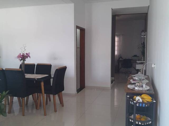 #13 - Casa para Venda em Pindamonhangaba - SP