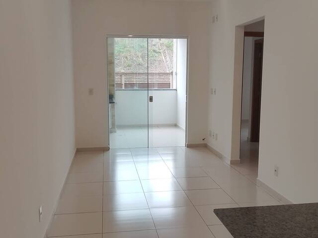 #14 - Apartamento para Locação em Pindamonhangaba - SP