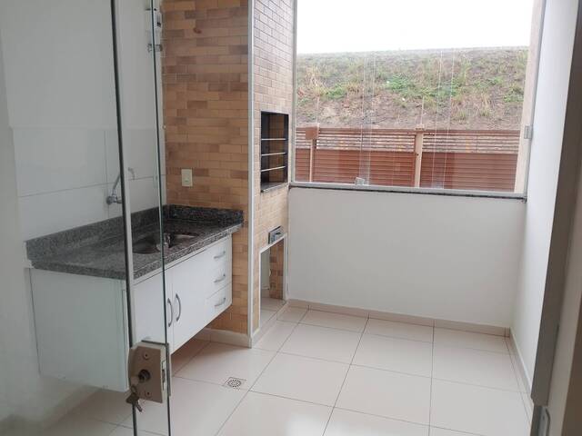 #14 - Apartamento para Locação em Pindamonhangaba - SP