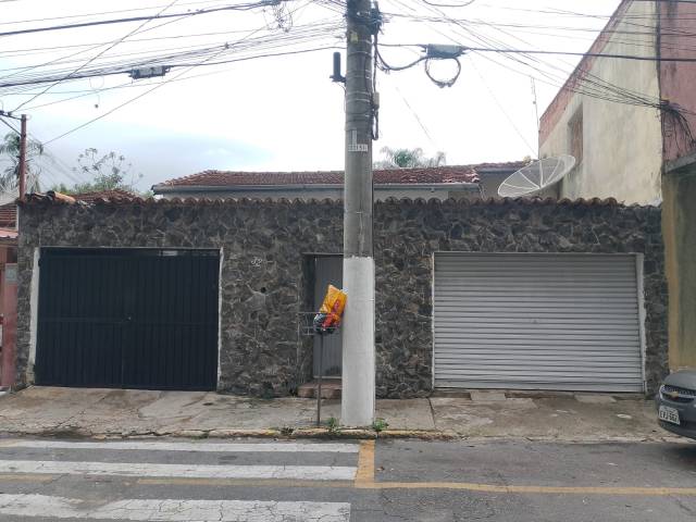 #16 - Casa para Locação em Pindamonhangaba - SP